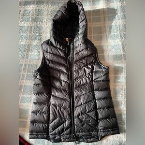 Women’s puffer vest.